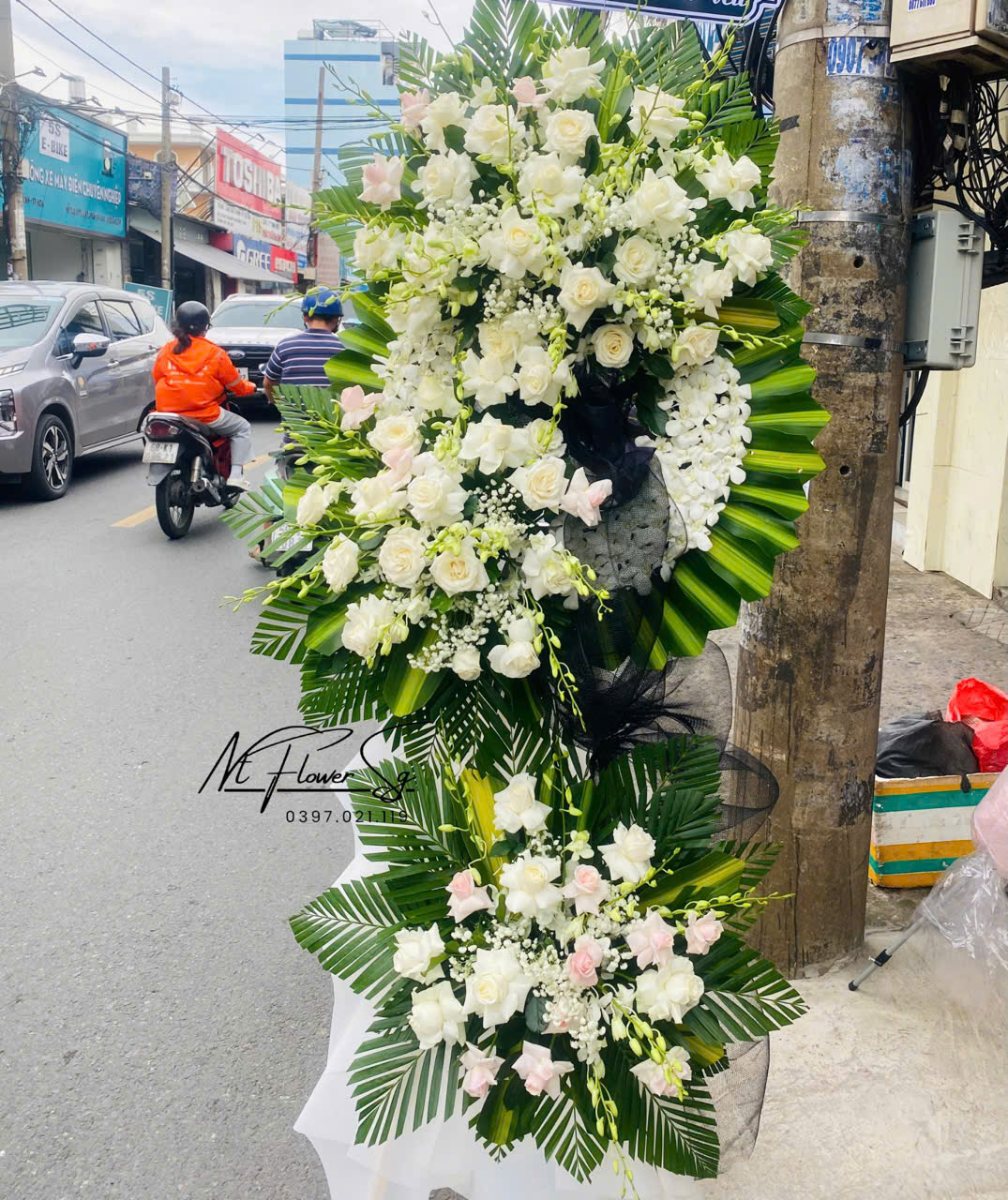 Hoa viếng đàm tang 078