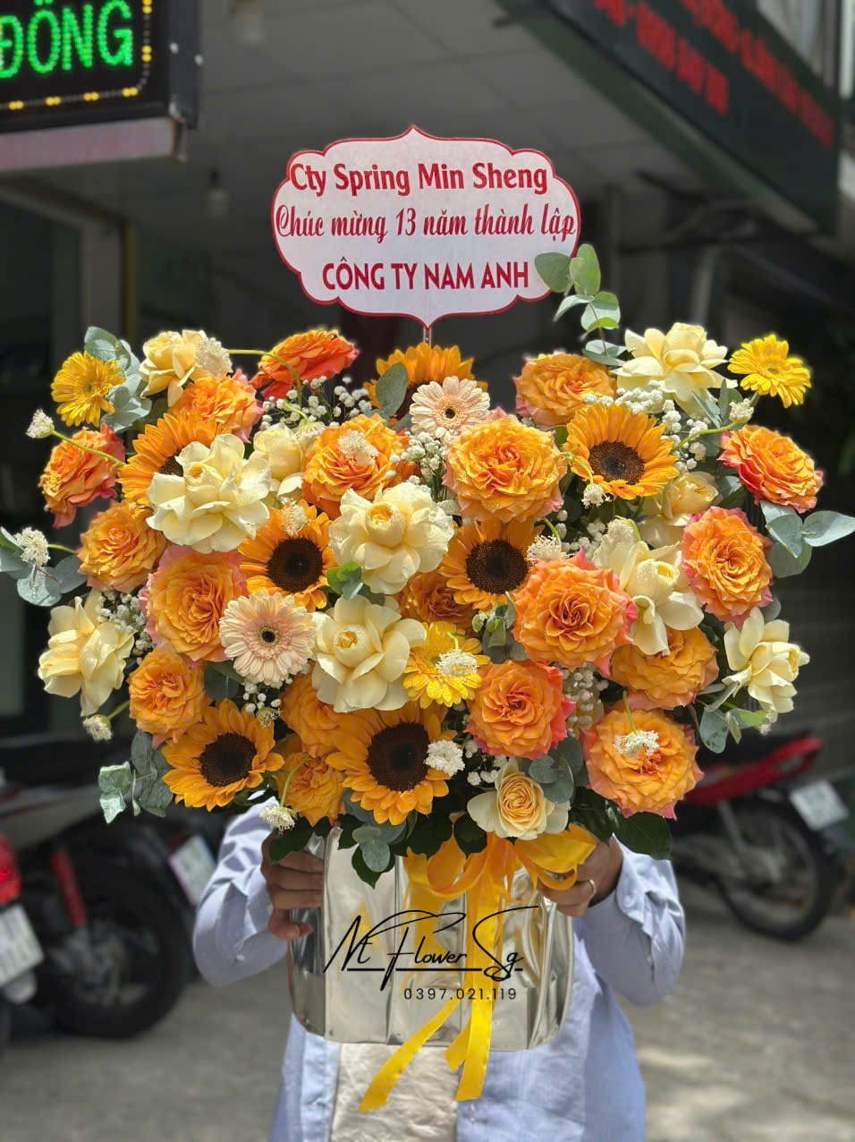 Giỏ hoa chúc mừng 094