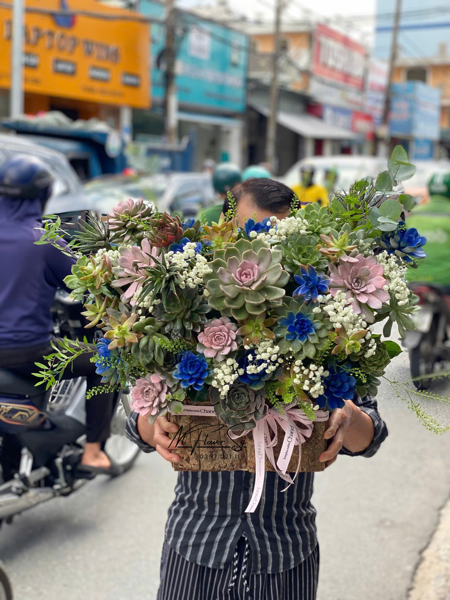 Giỏ hoa chúc mừng 097