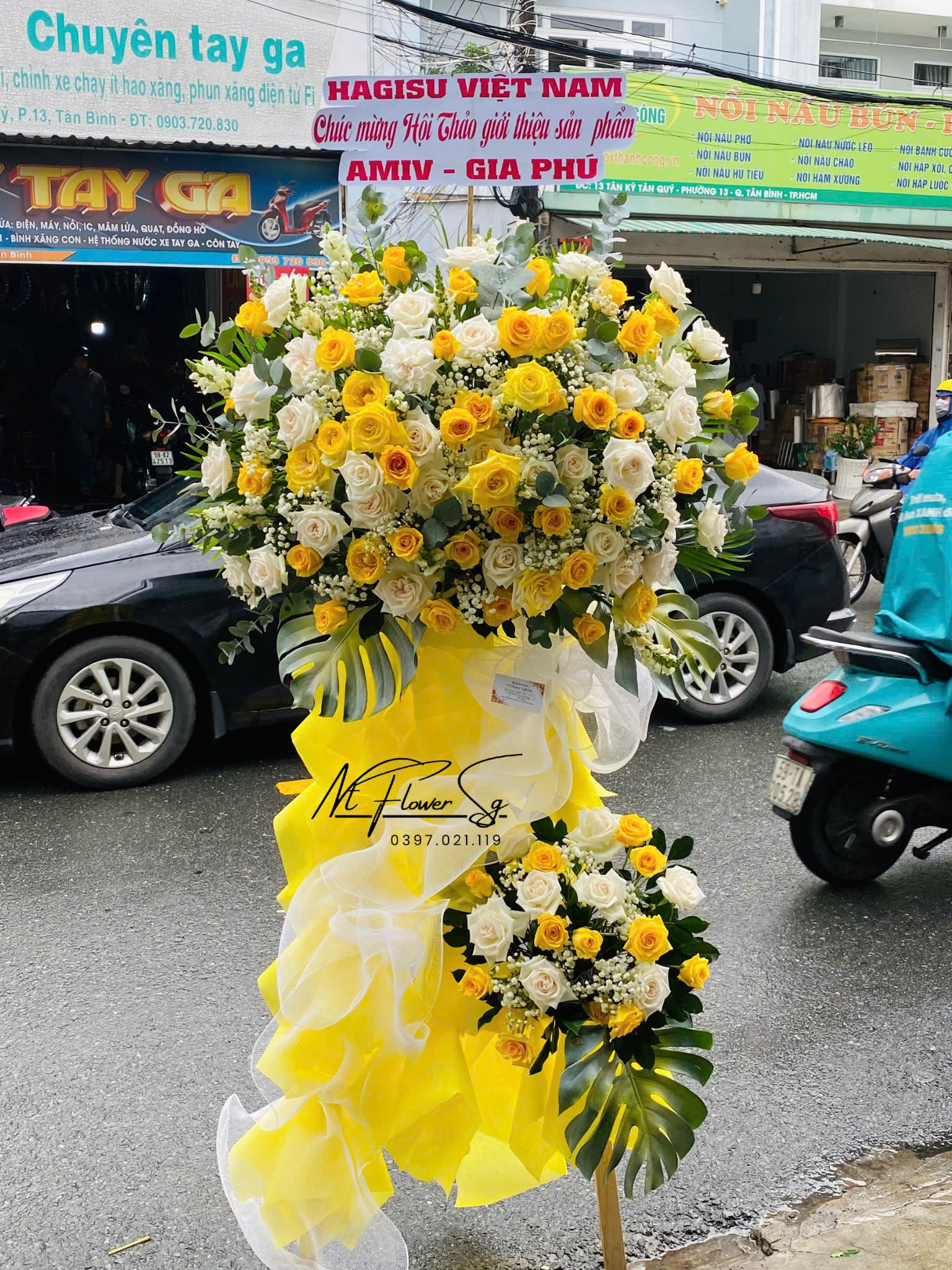 Kệ hoa khai trương 060