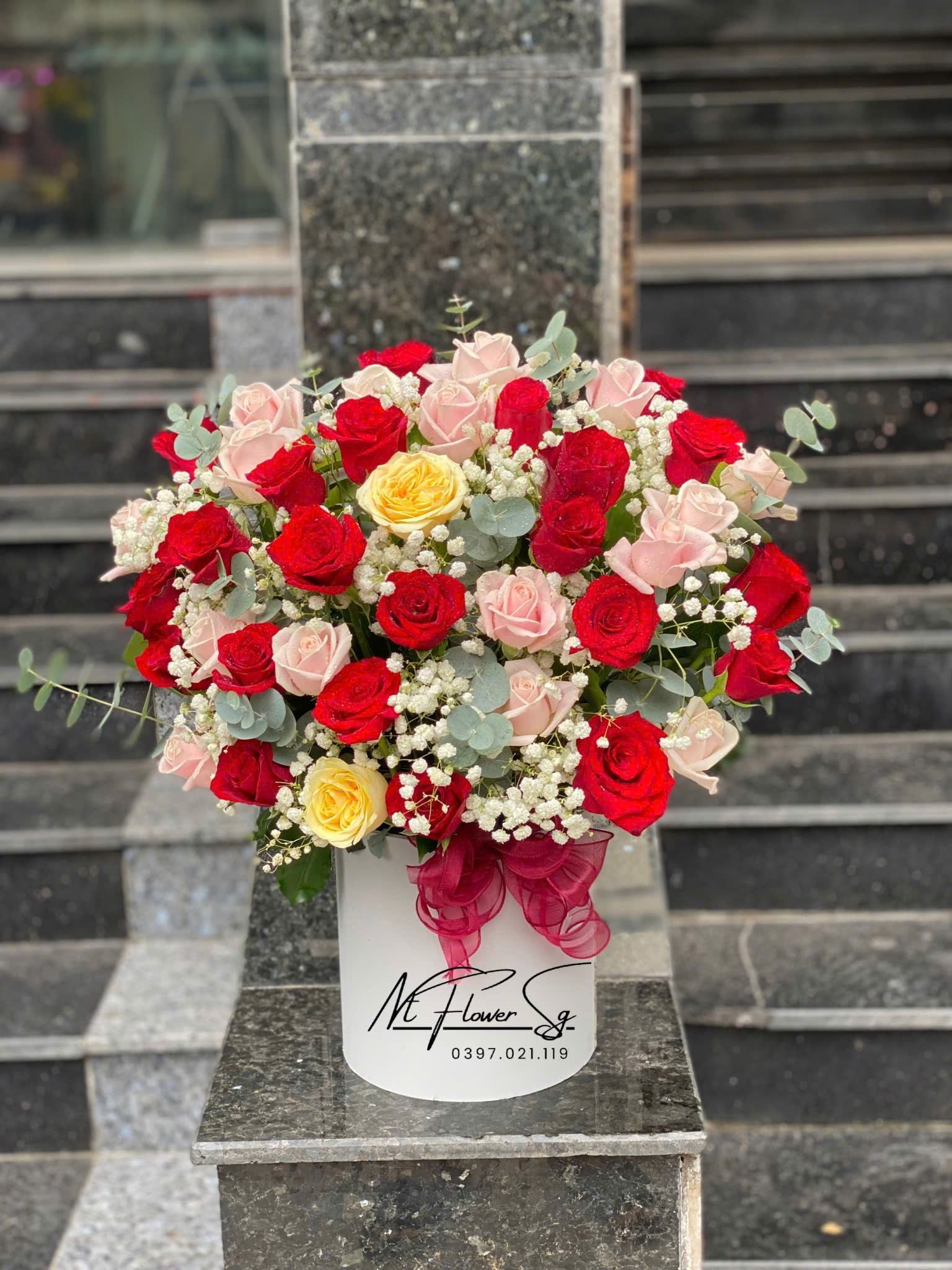 Giỏ hoa chúc mừng 0101