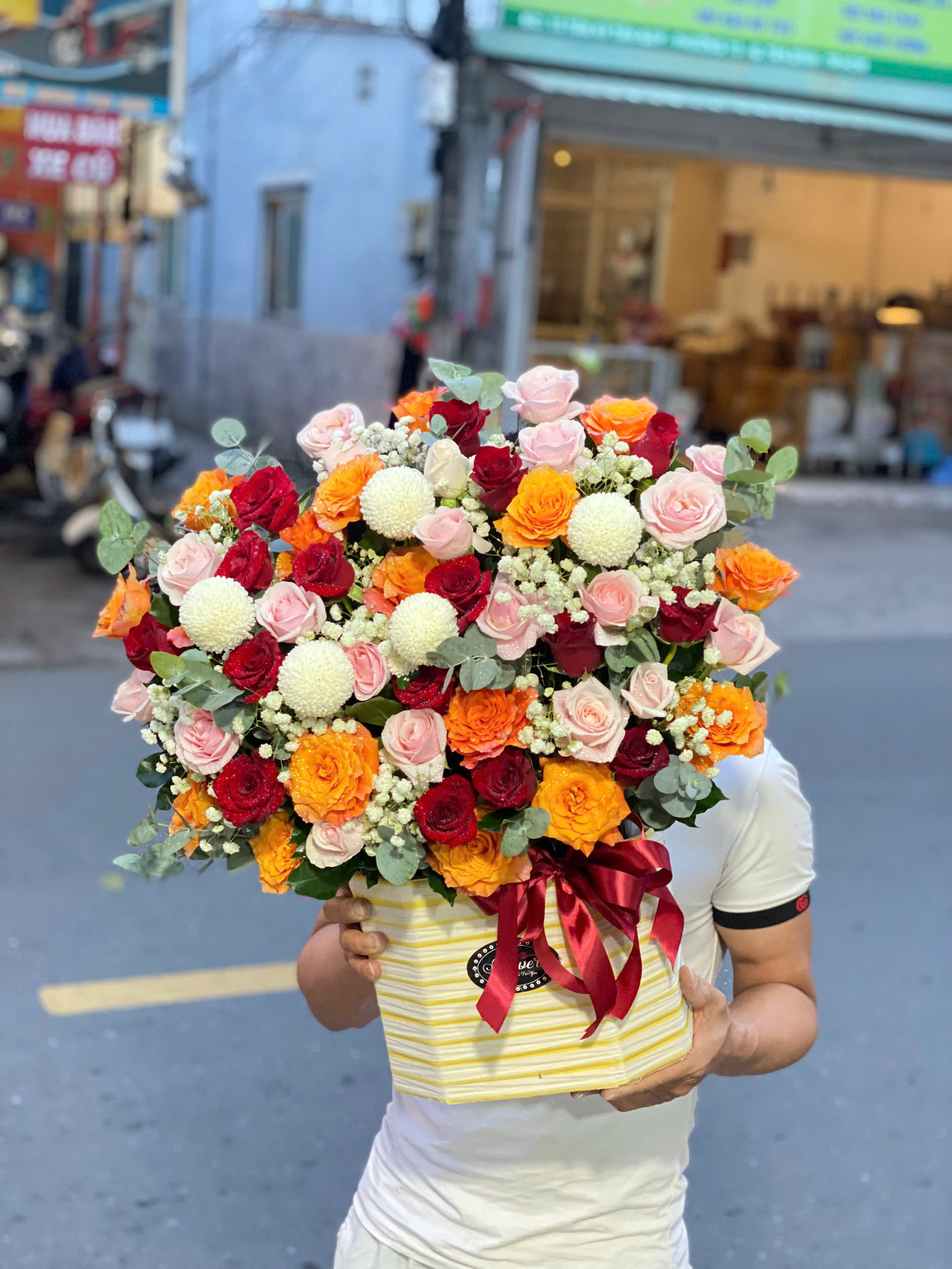 Giỏ hoa chúc mừng 0110